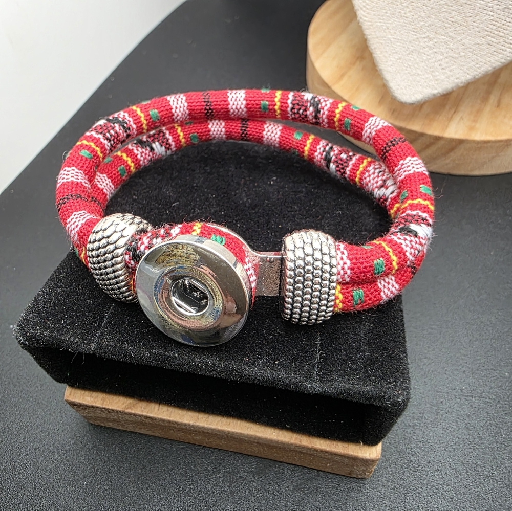 SNAP Bracelet Red and Silver Woven Bracelet (1933H)